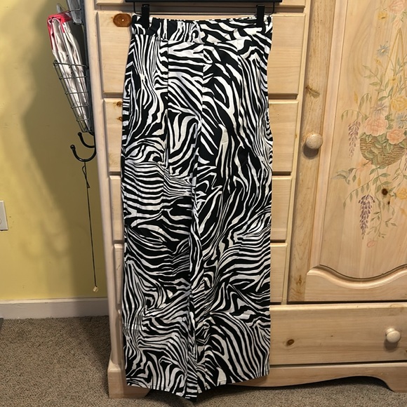 Anthropologie Corey Lynn
Calter Zebra-Striped Pants - Picture 9 of 9